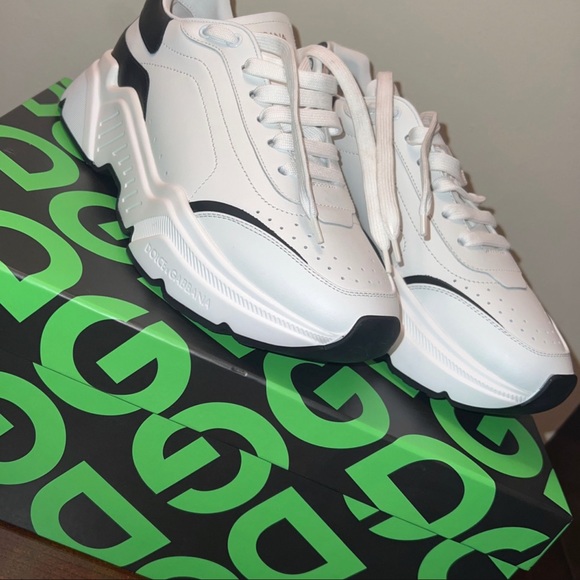 Dolce & Gabbbana Black and White Designer Shoes - Picture 2 of 4